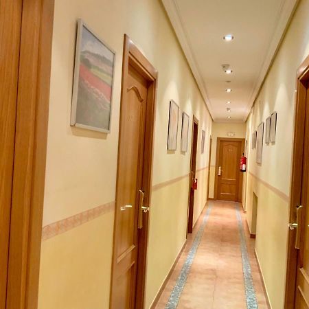 Luz Madrid Rooms Exterior photo