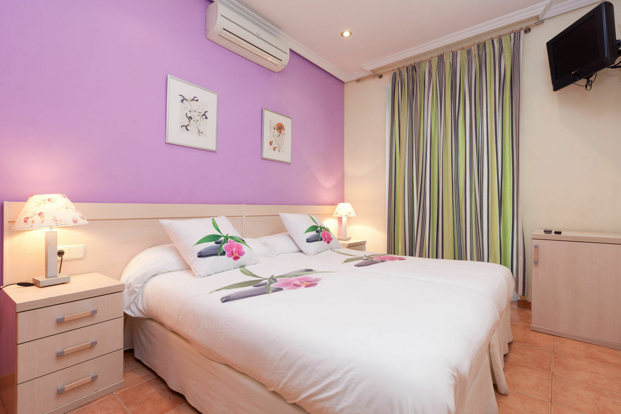 Luz Madrid Rooms Exterior photo