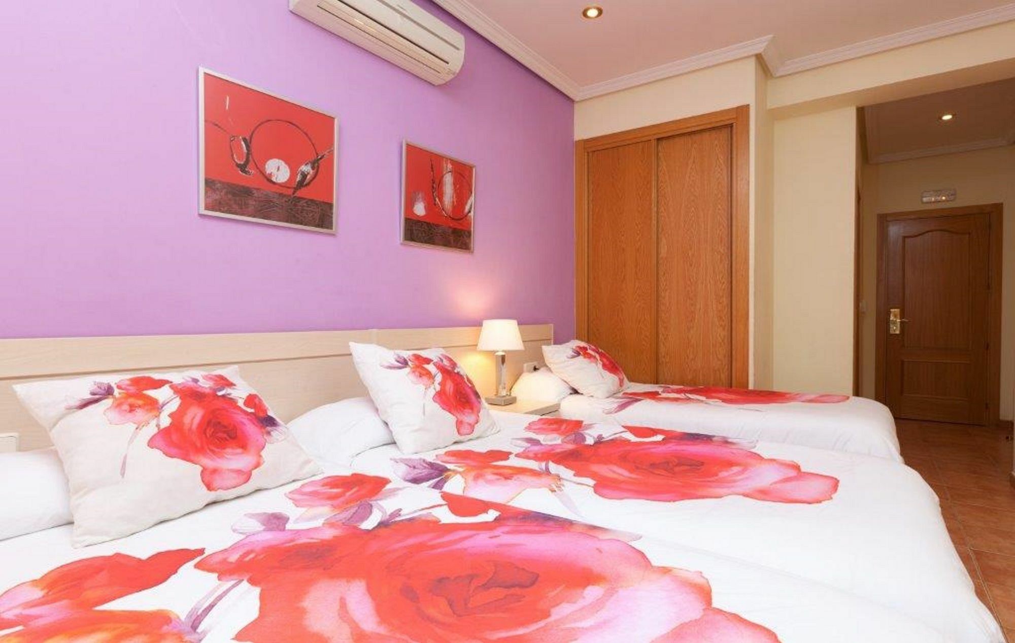 Luz Madrid Rooms Exterior photo
